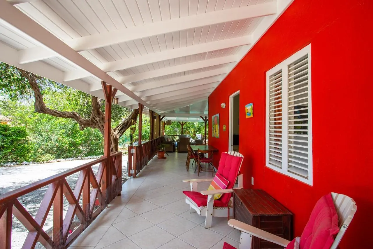 Prázdninový dům Piscadera Bay Bungalow Kolibri Willemstad